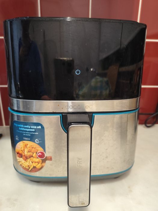 Vendo airfryer Cecotec 5,5L