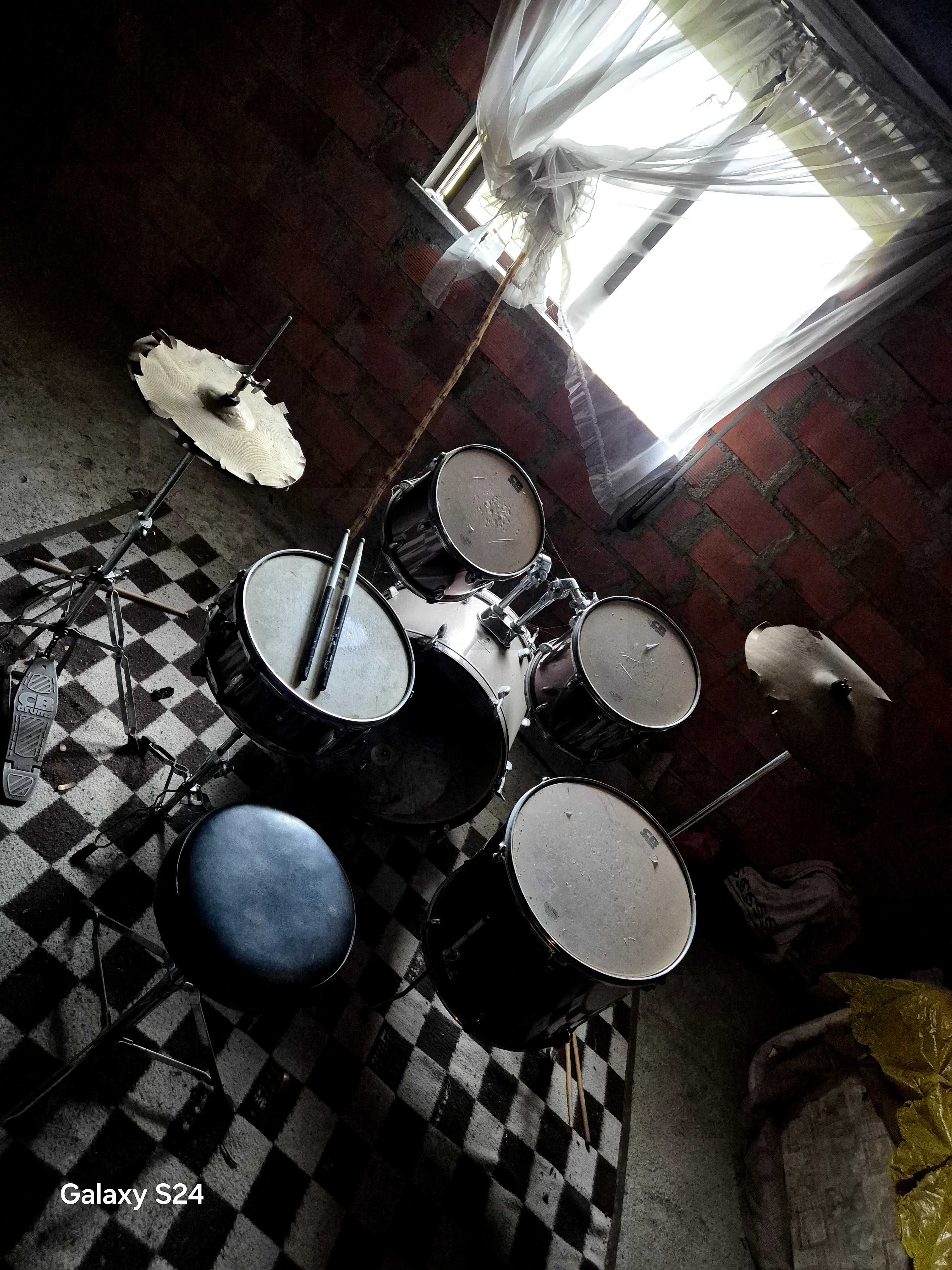 Bateria CB Drums