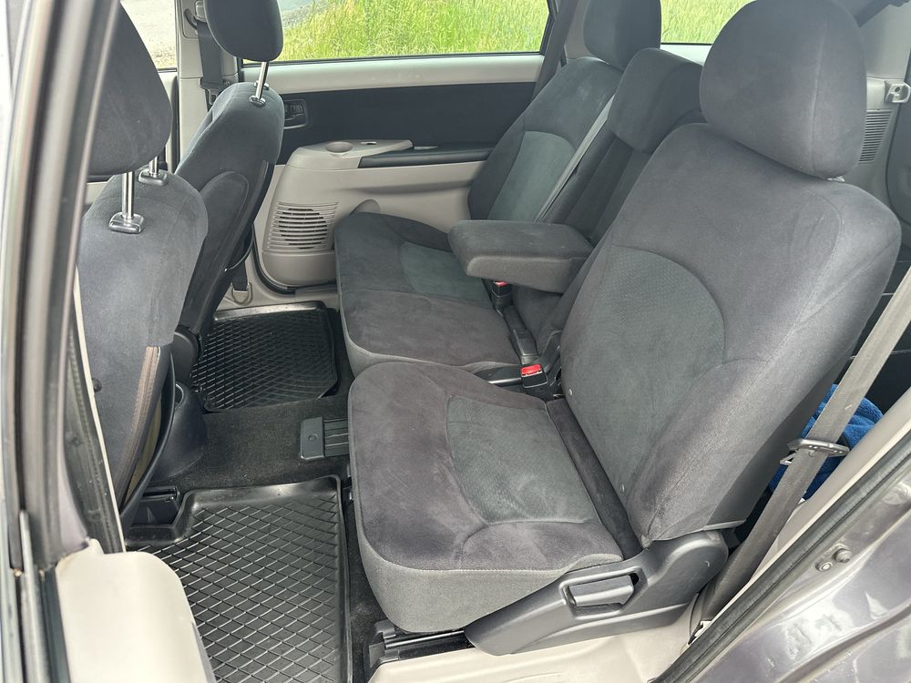 Mitsubishi Grandis 2.4 Super samochod rodzinny z LPG w idealny stanie!