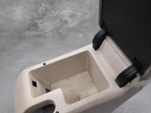 Apoio de braço VOLKSWAGEN Golf VI (5K1)