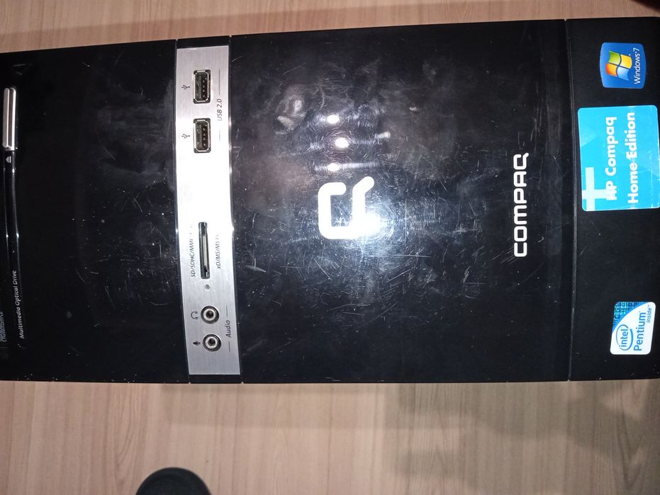 Komputer stacjonarny