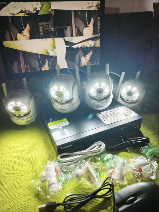 Sistema de Videovigilância CCTV NVR Wi-Fi 4 Câmaras PTZ 5MP HISEEU