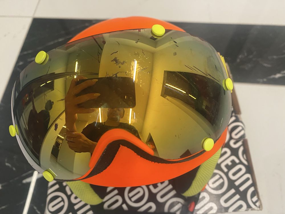 Kask narciarski gogle Neon