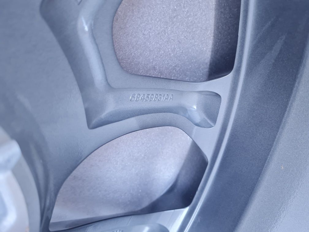 Felgi aluminiowe Mopar 20" Pacifica