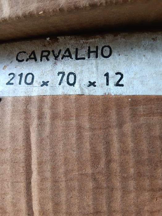 Madeiras raras para pavimentos prontas a ysar.