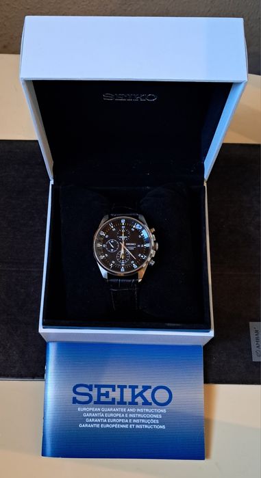 Relógio Seiko Conógrafo,  Calibre 7T92 e Seiko Kinetic.