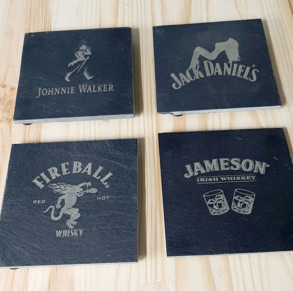 Podkładki podstawki kamienne whiskey whisky 4szt grawer