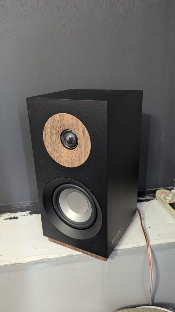 Домашний кинотеатр Jamo и ресивер Pioneer