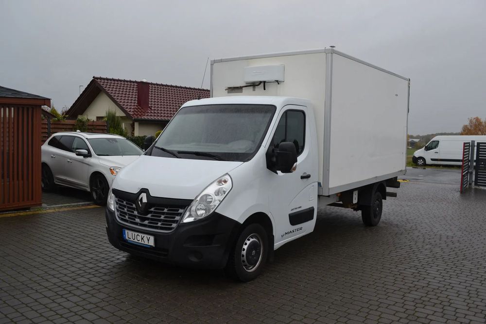 Renault Master  WEBASTO Winda Izoterma 170km Poduszki Grzany Kontener  Ogrzewany Kontener, IZOTERMA, Winda, 2 x Webasto Niski Przebieg F/V-23
