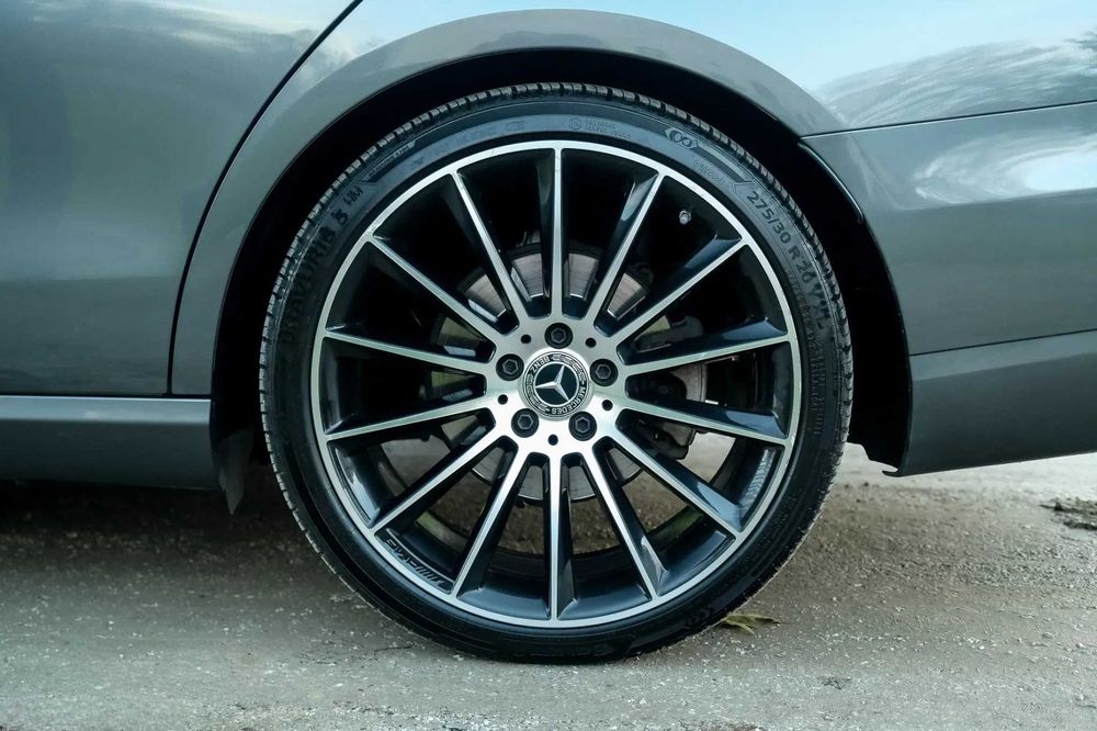 Mercedes-Benz C220d W213 2.0 Diesel 2018 — Burmester