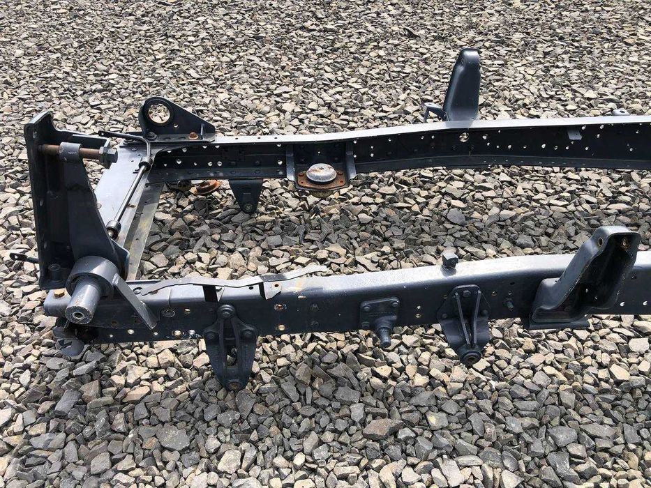 Рама з документами до Mercedes-Benz 1324 L - піскоструйна, фарбована