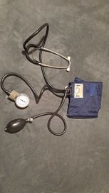 Ciśnieniomierz zegarowy HUAQIN ze stetoskopem