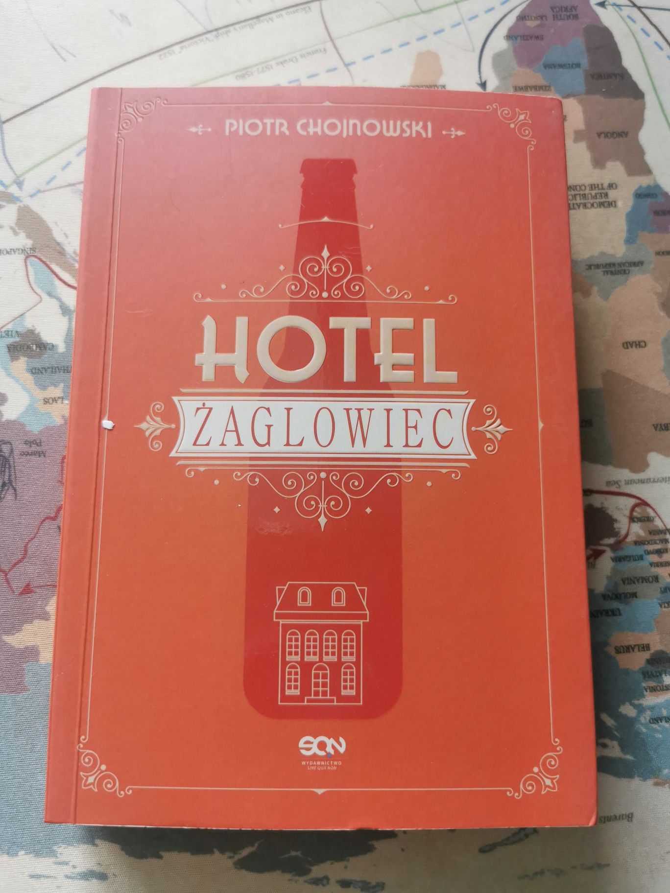 Książka "Hotel żaglowiec" Piotr Chojnowski