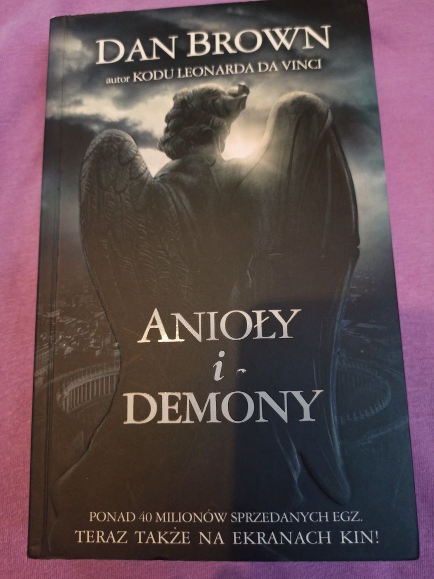 Dan Brown Anioly i demony ALBATROS