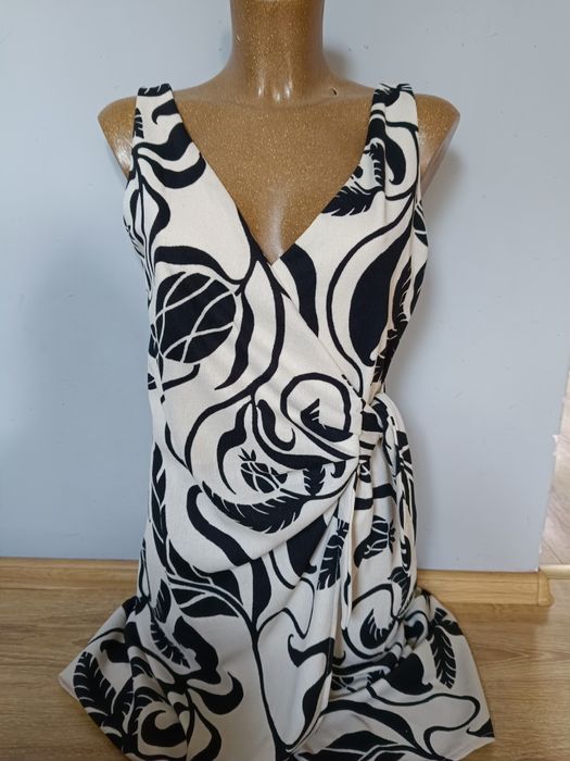 Sukienka na zakładkę