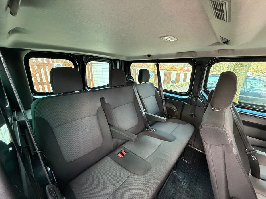 Grupa Nexus Transport osób Polska i Europa lotniska 7-8 + 1 osób