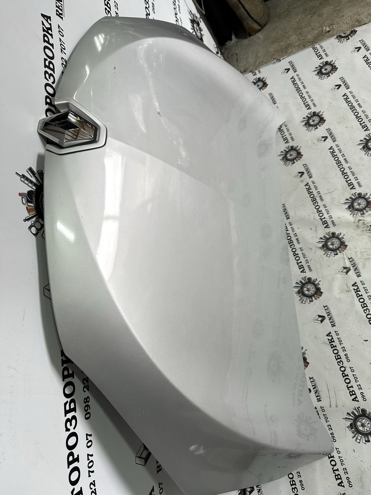 Капот Renault Megane 3 2009-2013 TED69