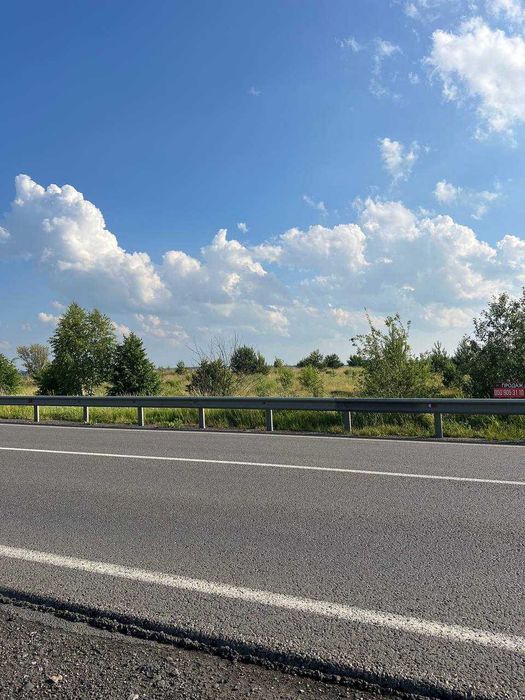 Продаж ділянки на автошляху М-19  2.5 га під комерцію