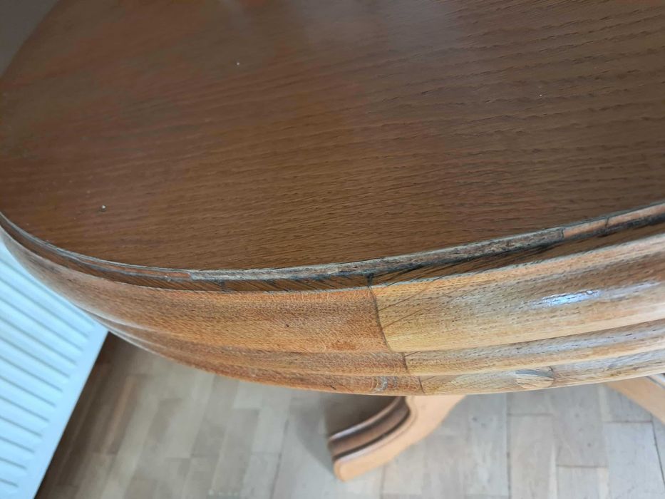 Zestaw - Stół z krzesłami