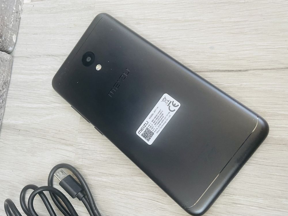 Смартфон Meizu M6 (M711H) 2/16Gb