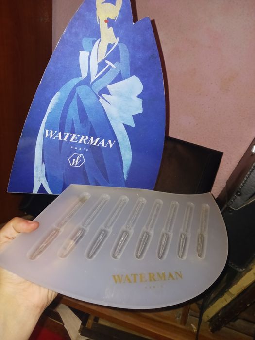 Expositor de canetas paris