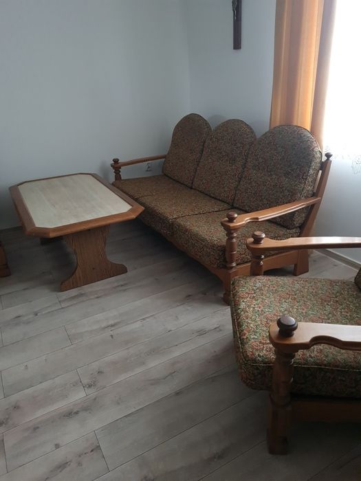 Zestaw mebli salonowych, zamienie za…