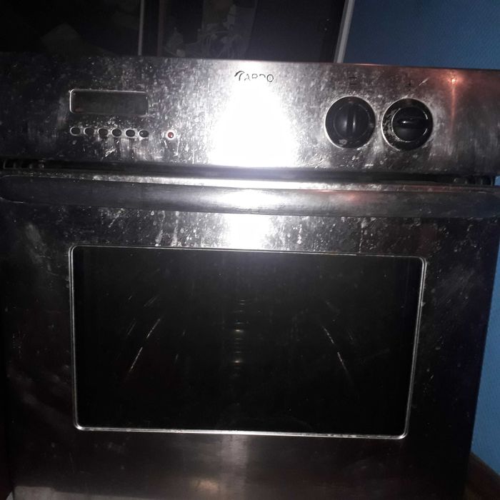 990 грн. Духовка вбудована ARDO, б/в