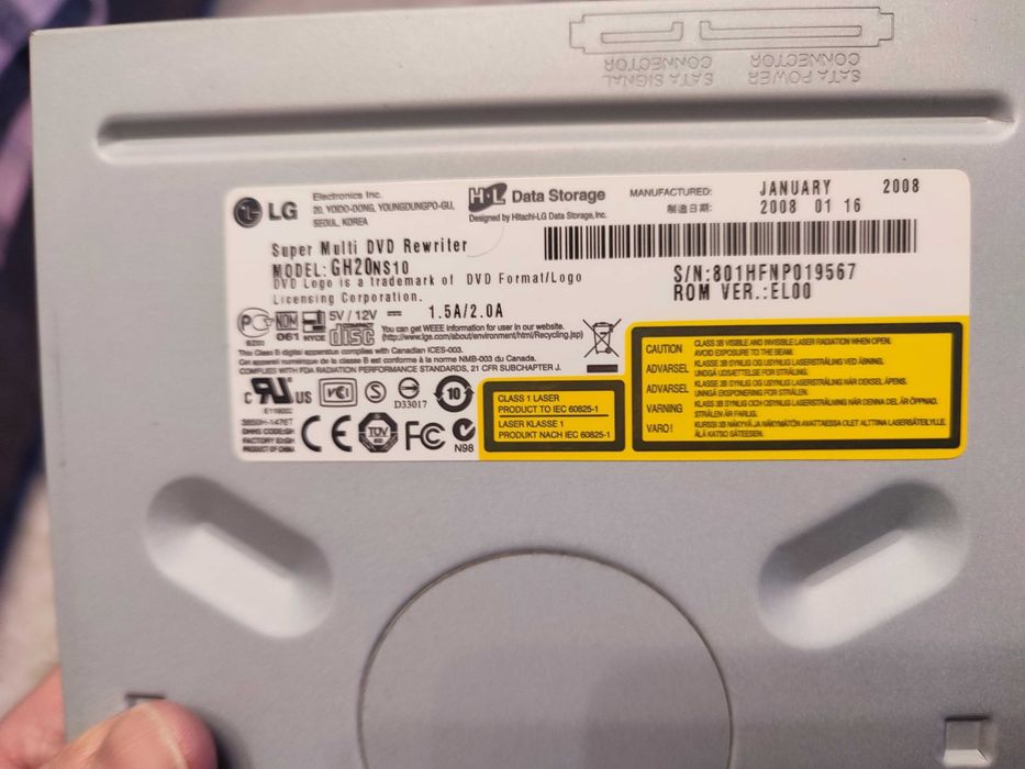 Оптический привод LG GH20NS10