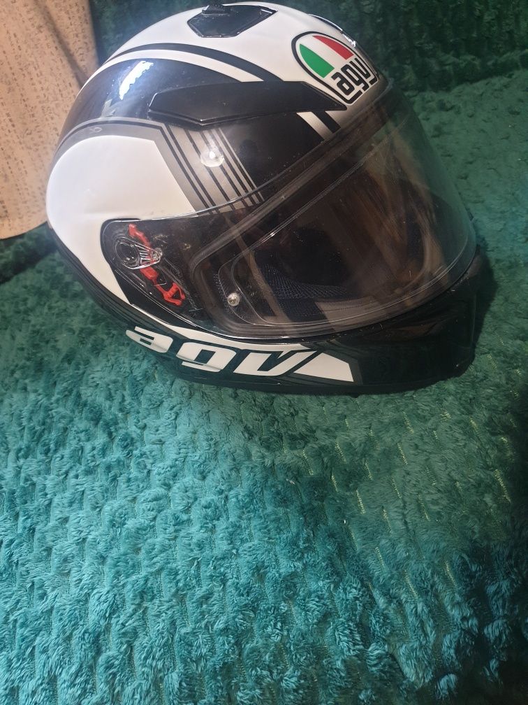 Kask motocyklowy AGV
