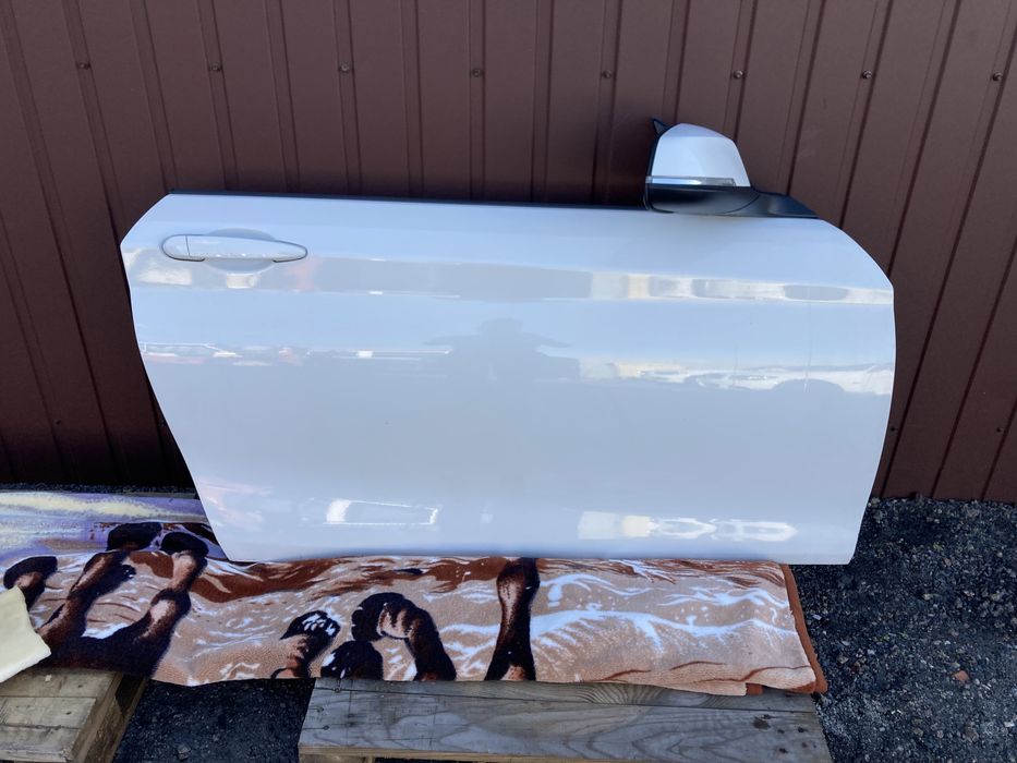 BMW F21 drzwi prawe 300 w kolor alpin weib