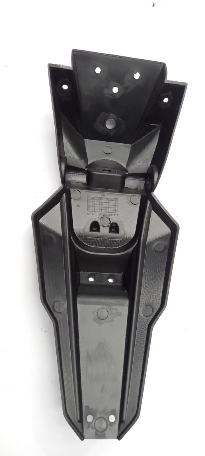 Крыло заднее Spark200r-36