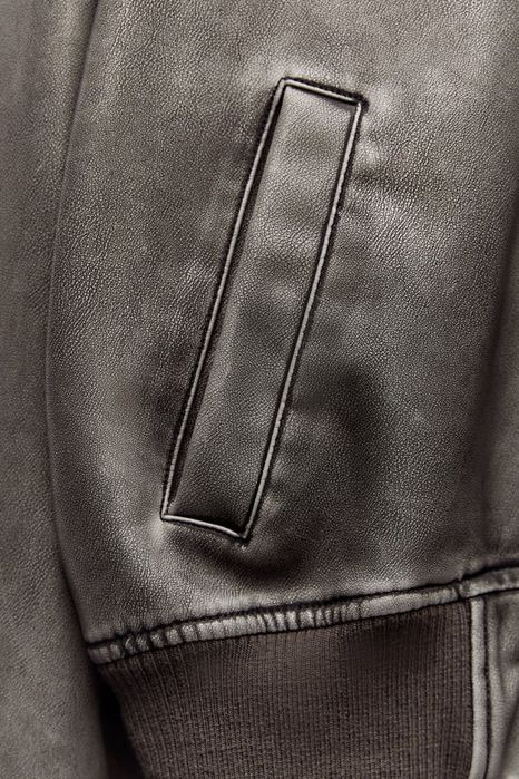 Трендовий шкіряний бомбер Zara (новий)