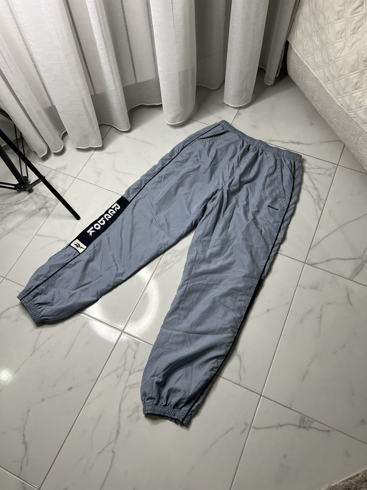 Vintage Reebok pants men’s