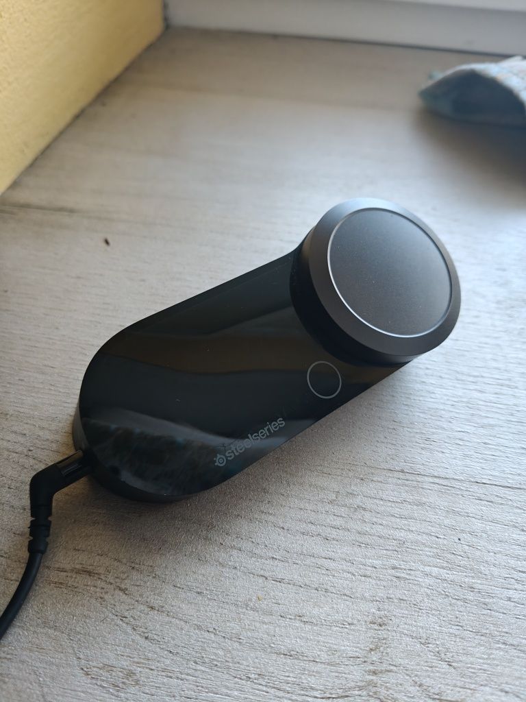 SteelSeries Arctic Nova Pro