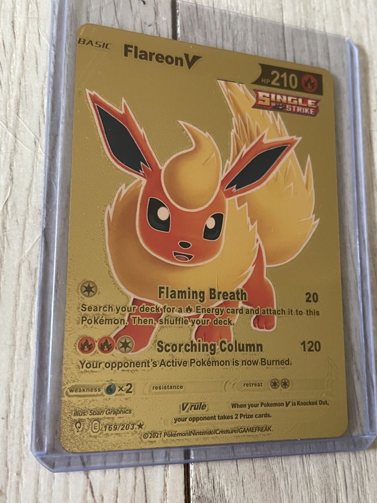 Flareon 169/203 karta złota folia pokemon the card game TCG 2021