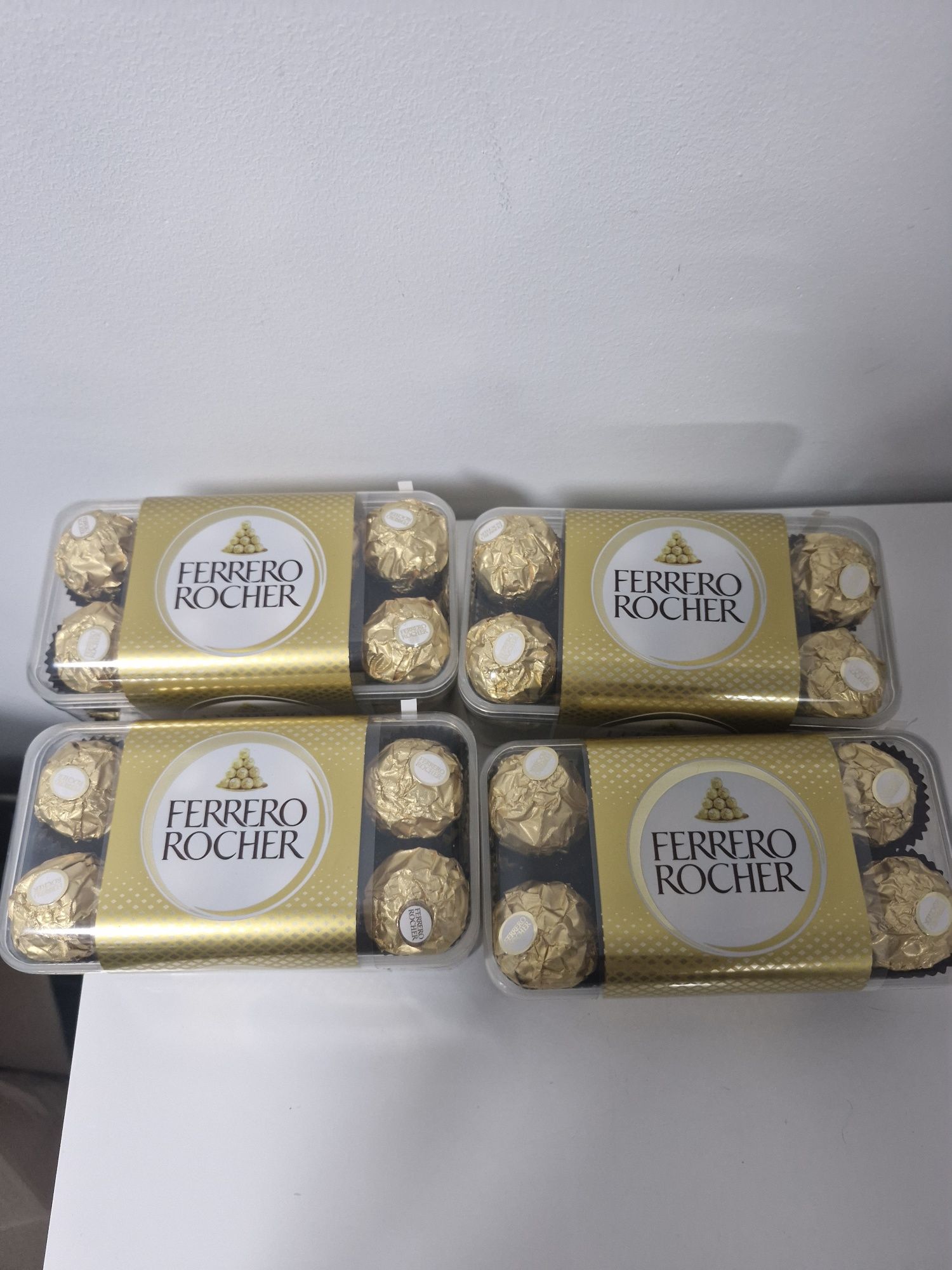 Praliny Ferrero Rocher Collection 16 szt x4