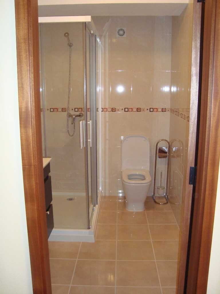 Alugo para férias apartamento T2 na praia da rocha, Portimão