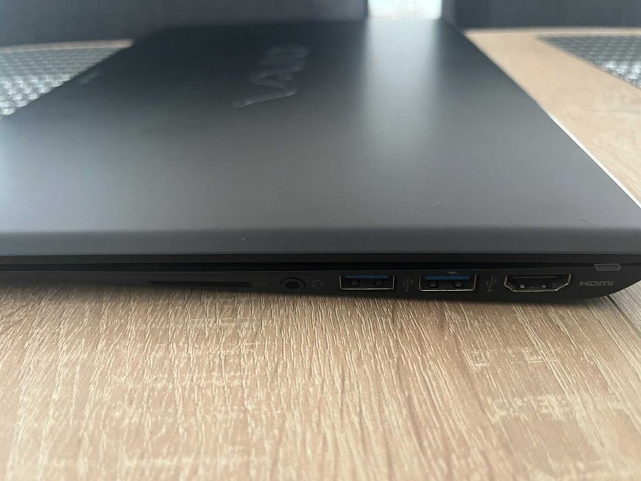 Sony Vaio 13,3 cala z Linuxem  b.dobry stan