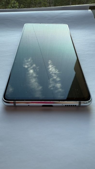 Samsung s20fe 128g продам
