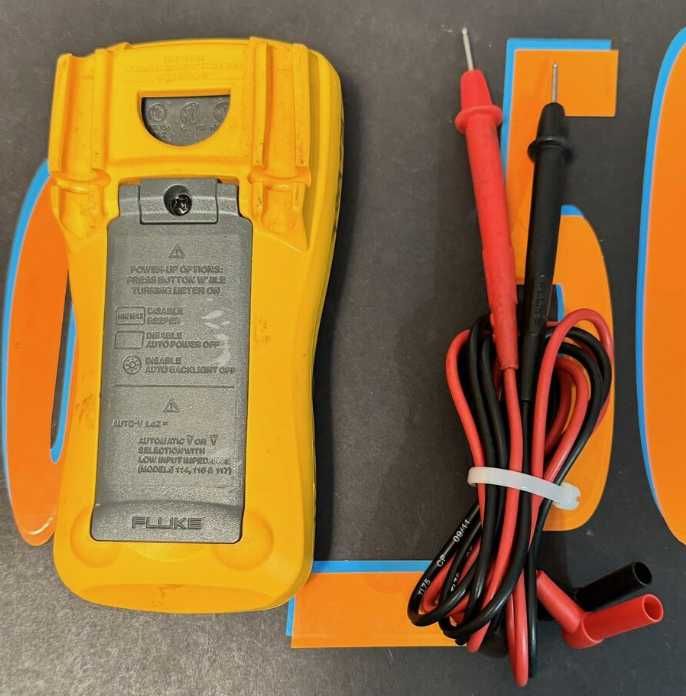 Multímetro Fluke 117 + Ponteiras Fluke tl175 + Bolsa Fluke