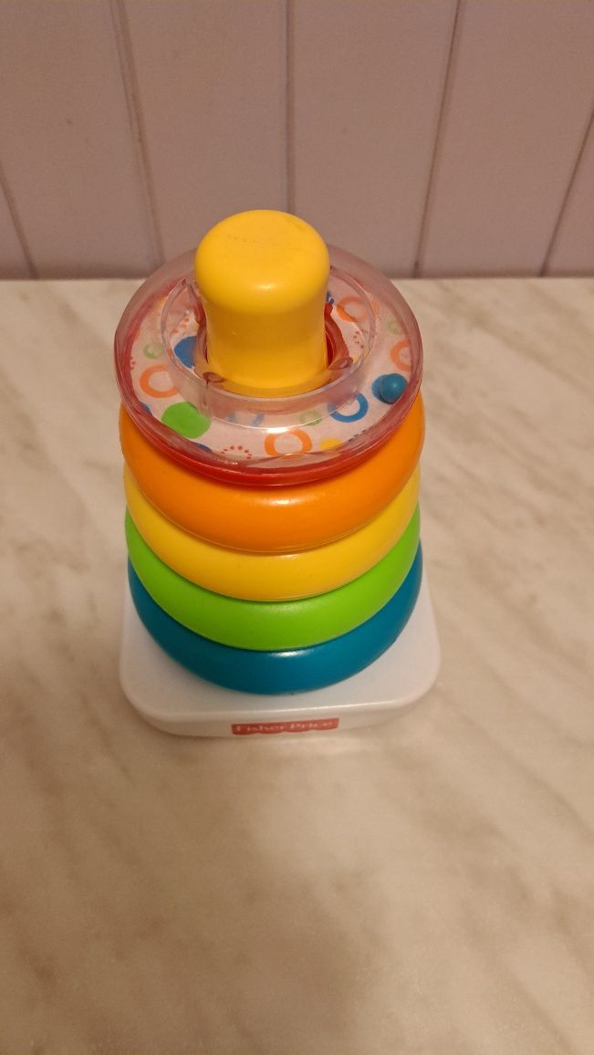 Piramidka z kółek  Fisher Price