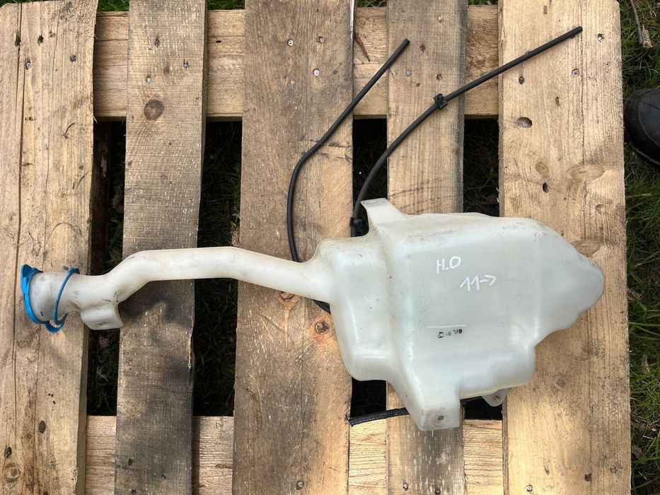 Honda Odyssey 11-17 Zbiorniczek spryskiwacza Pompka CZESCI