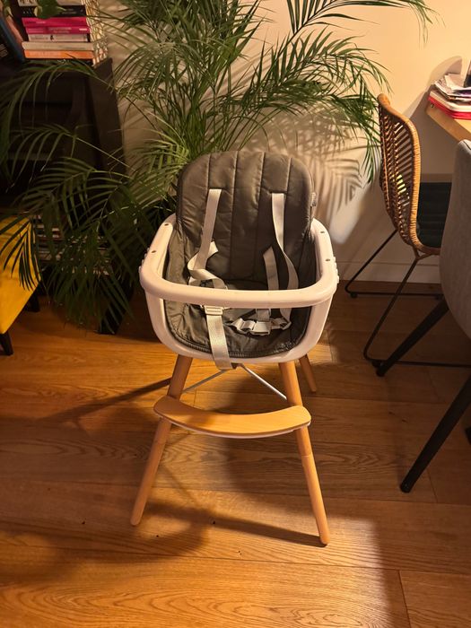 Fotelik do karmienia