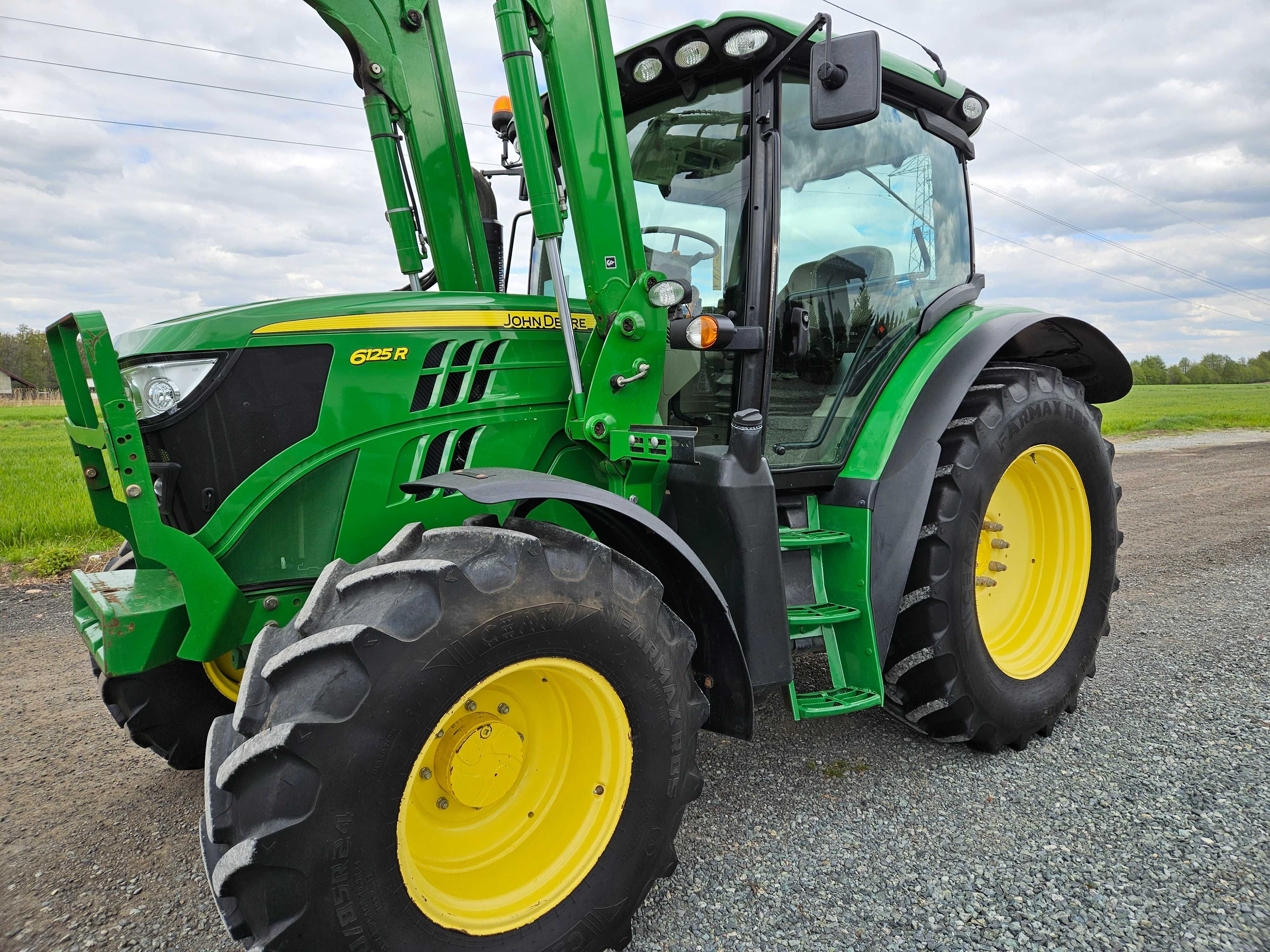 John Deere 6125R z ładowaczem czołowym H310. OryginalnyStan Bez AdBlue