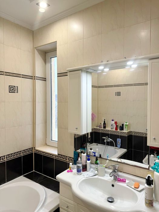 Продаж будинку у мальовничому Брюховичі, 10 хв. до пр. Чорновола