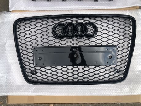 Решетка радиатора Audi Q7 2007-2015 RSQ7 Глянец Ауди ку 7