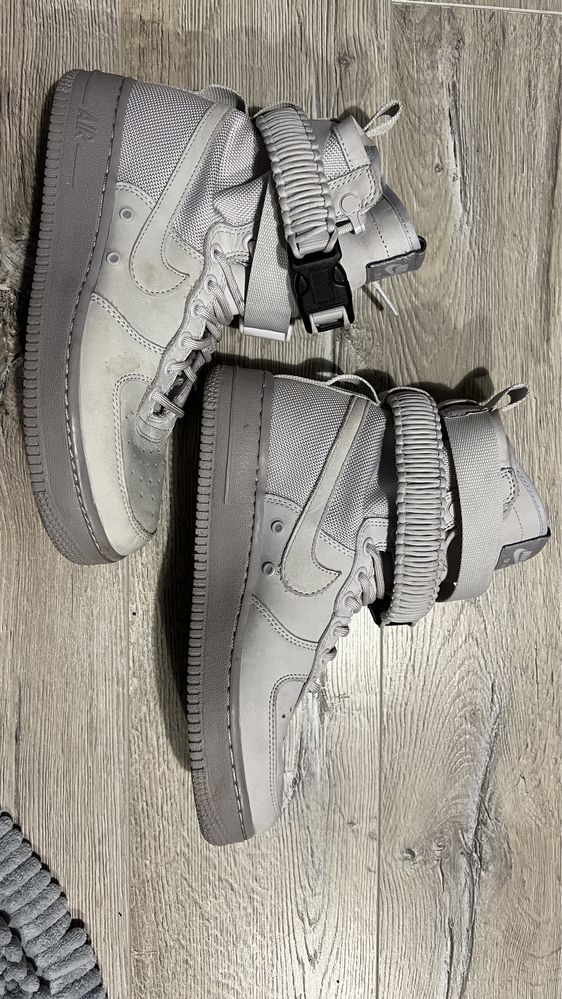 Кросівки nike special field air force 1 high white