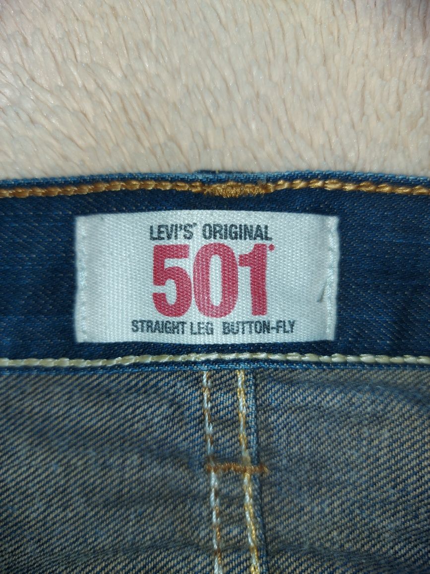 Джинси Levis 501 straight leg button fly