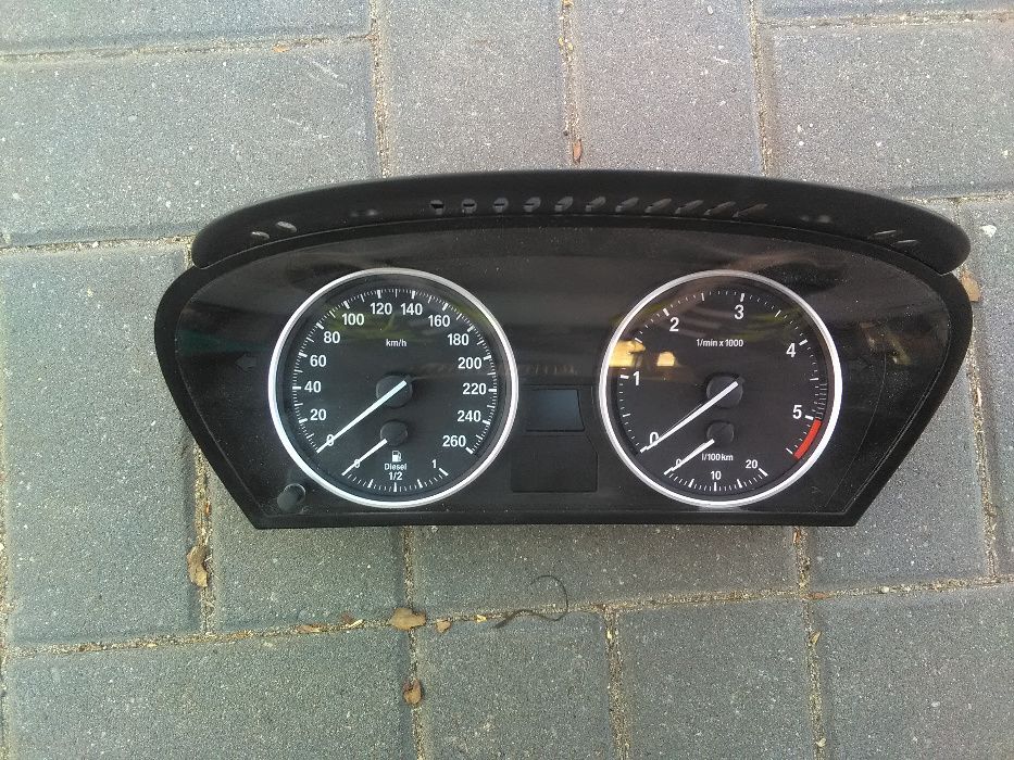 BMW E60 E61 diesel zegary licznik europa