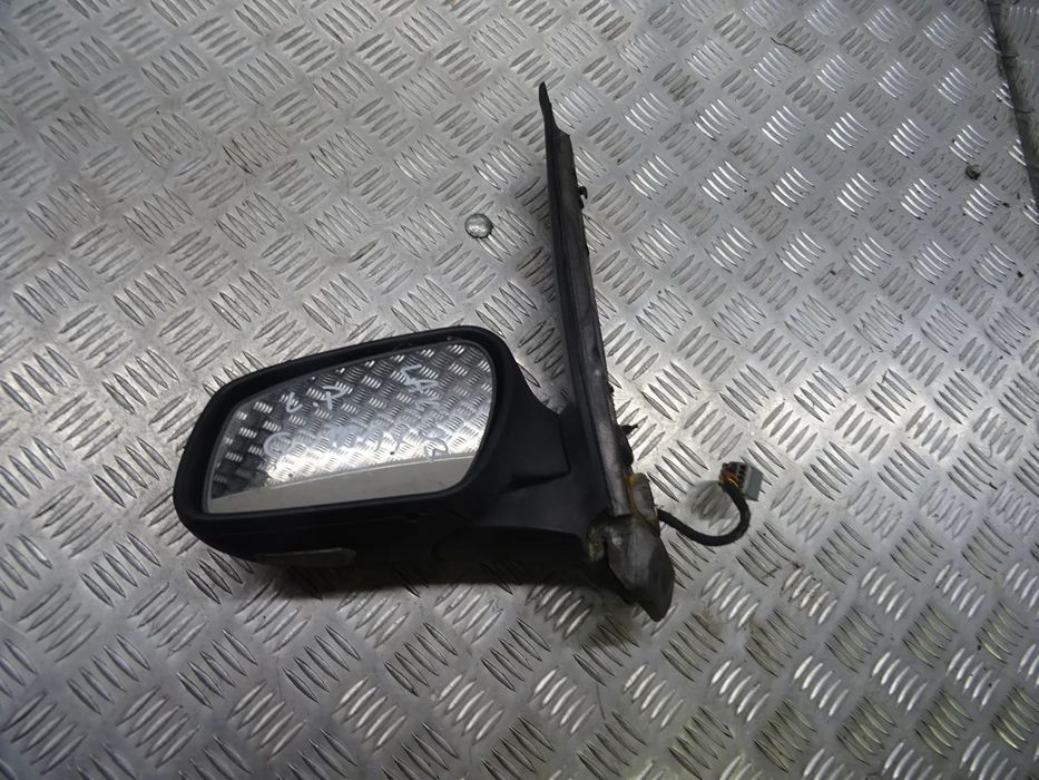 FORD C-MAX 03-05  LUSTERKO LEWE 9 PIN